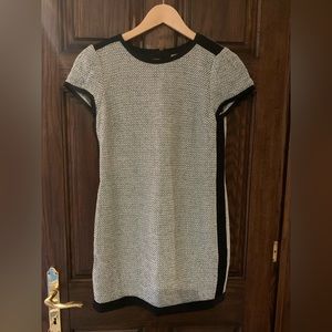Banana Republic Cotton textured dress size 6P